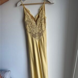 gorgeous delfi collective dress